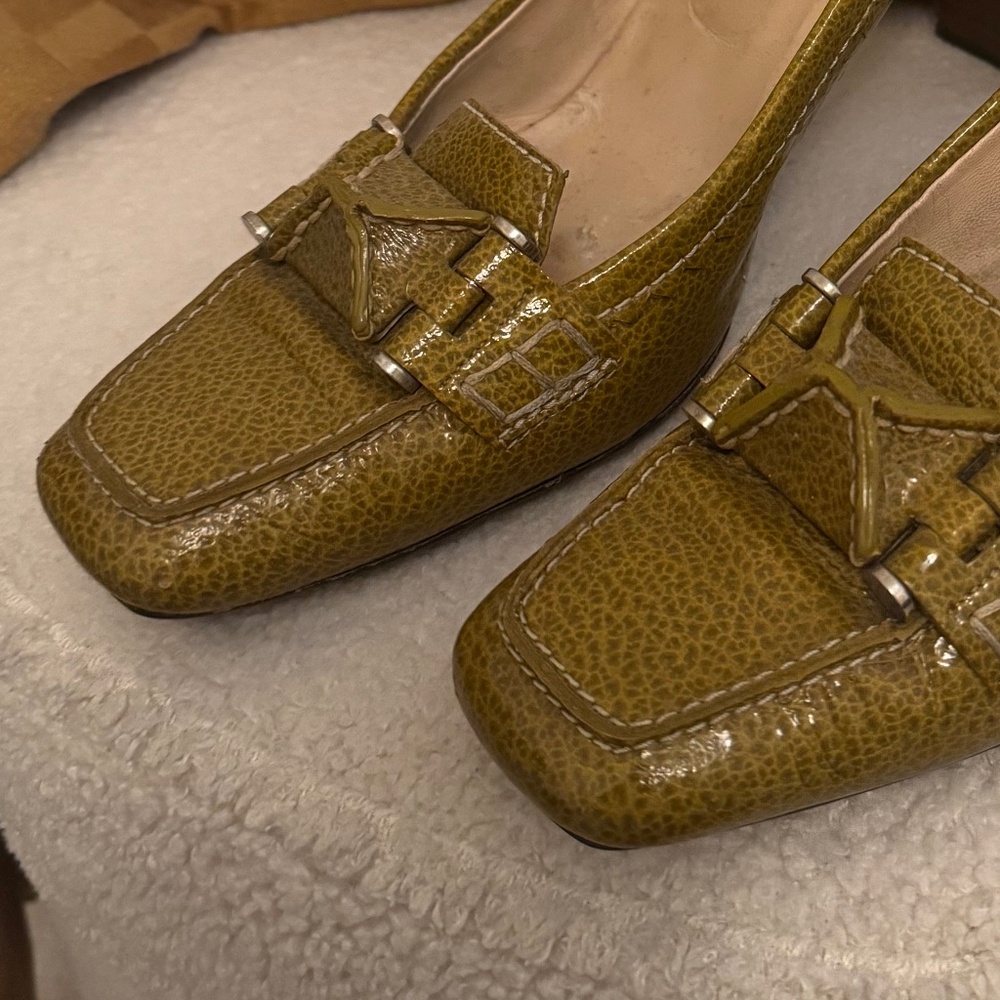 TOD'S Swing Seller High Heel - Chartreuse Mustard Green Leather - size EU 38